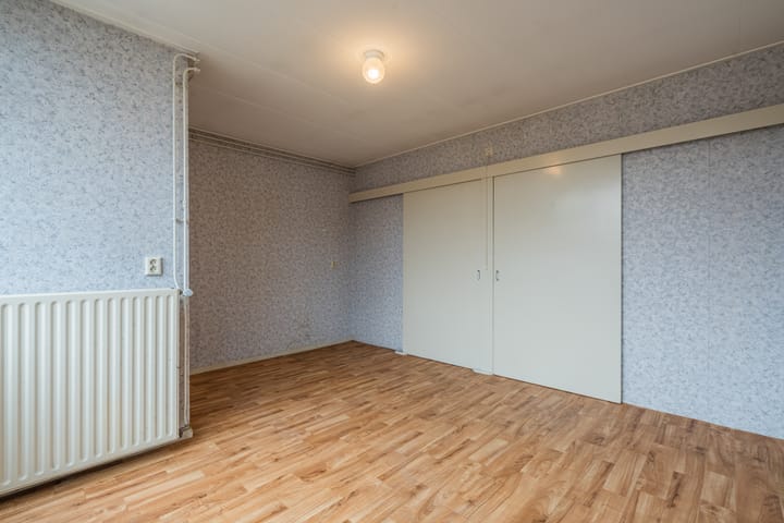 Photo 16 of Amalia van Solmsstraat 43