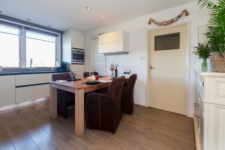 Foto 19 van Hogezoom 67-A