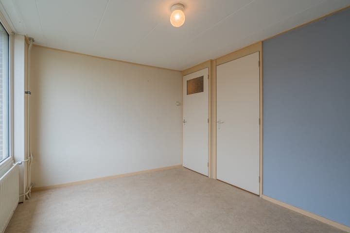 Photo 25 of Amalia van Solmsstraat 43