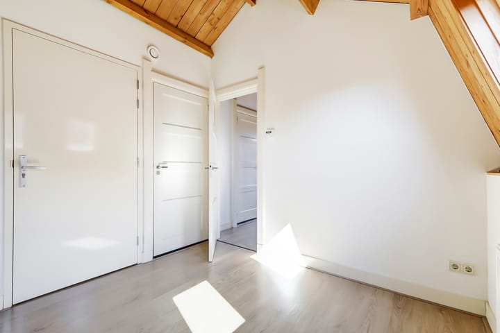 Foto 19 van Wilhelminastraat 44-A