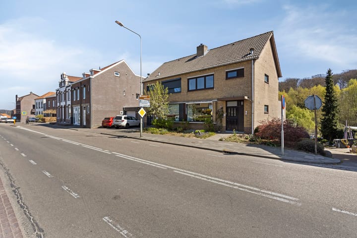 Foto 2 van Dorpstraat 16