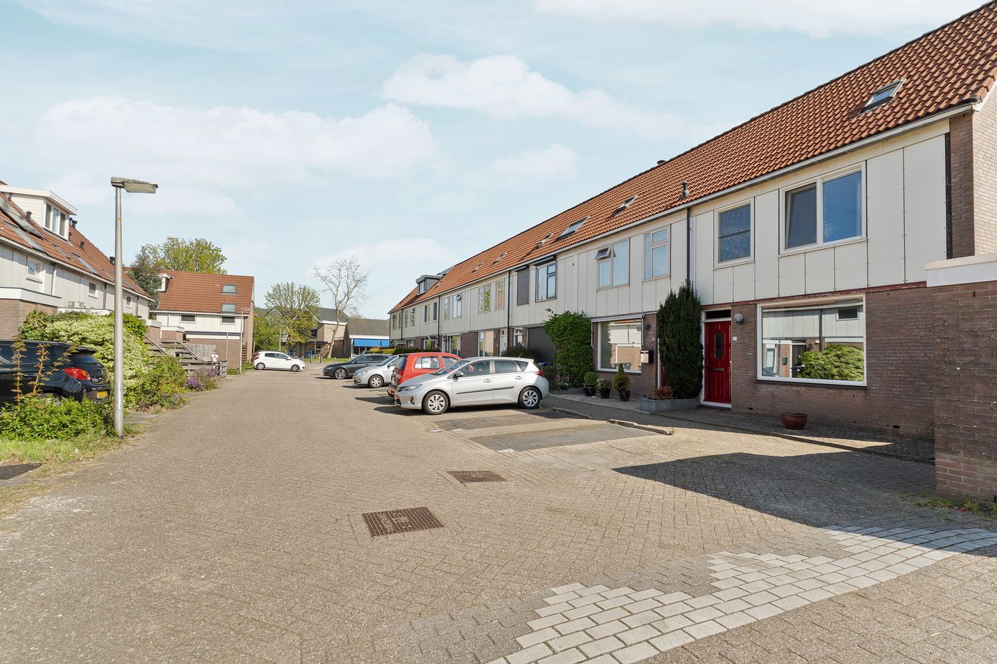 Foto 34 van Zeisstraat 37