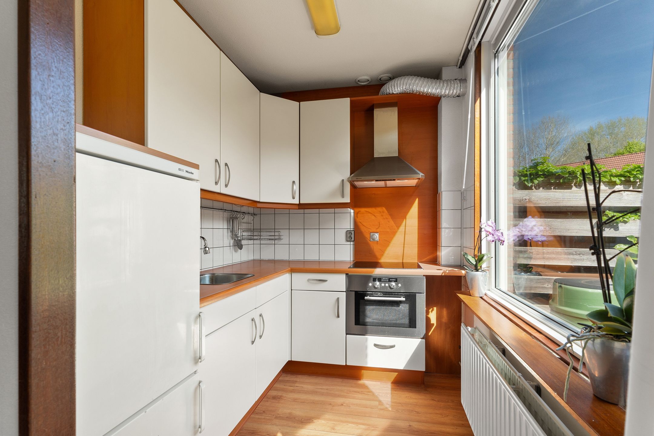 Foto 12 van Zeisstraat 37