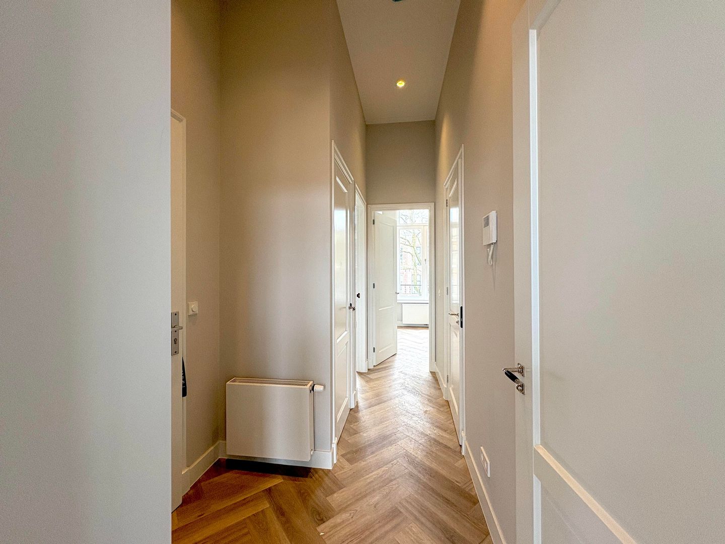 Photo 5 of Henri Polaklaan 13-B2