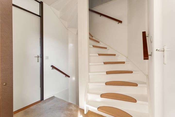 Foto 24 van Zeisstraat 37