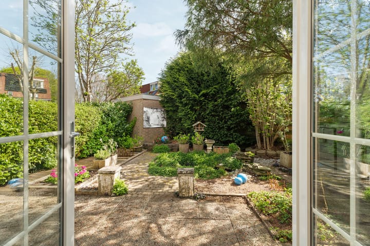 Foto 6 van Zeisstraat 37