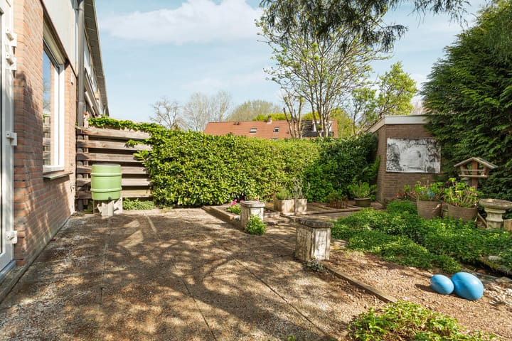 Foto 29 van Zeisstraat 37