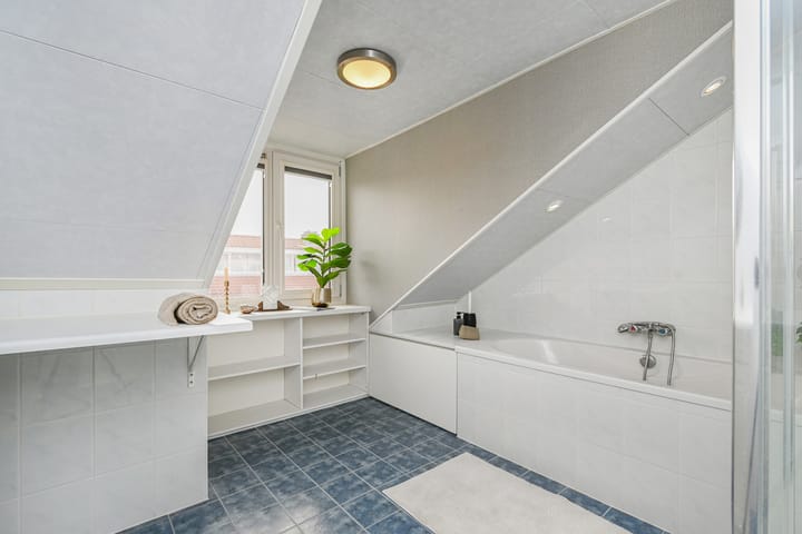 Foto 4 van Maarsbergenstraat 117