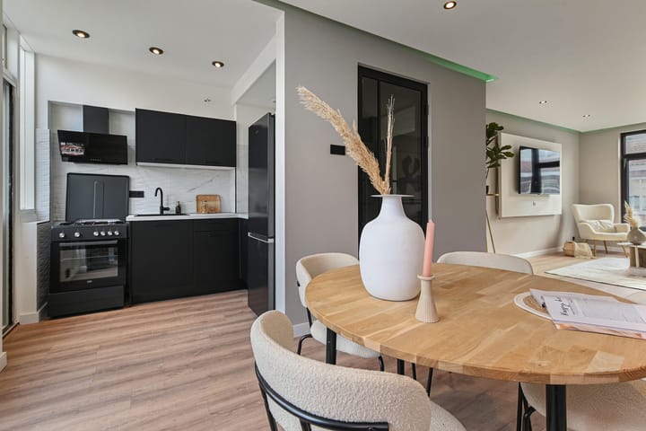 Foto 15 van Maarsbergenstraat 117