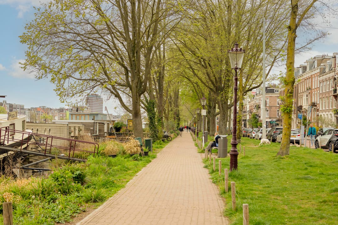 Photo 22 of Graaf Florisstraat 7-2