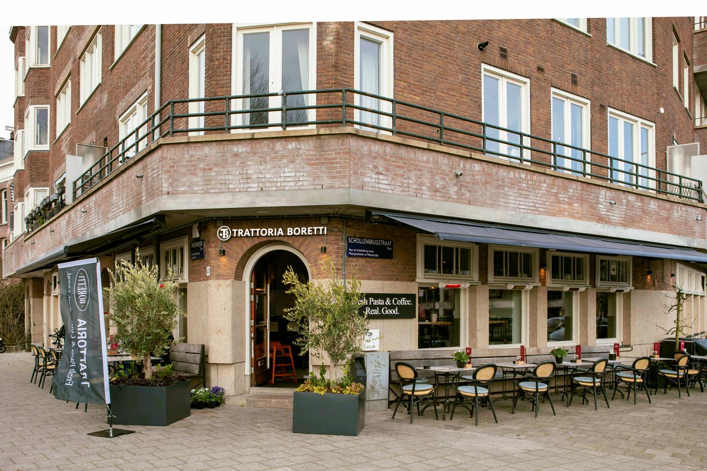 Photo 25 of Graaf Florisstraat 7-2