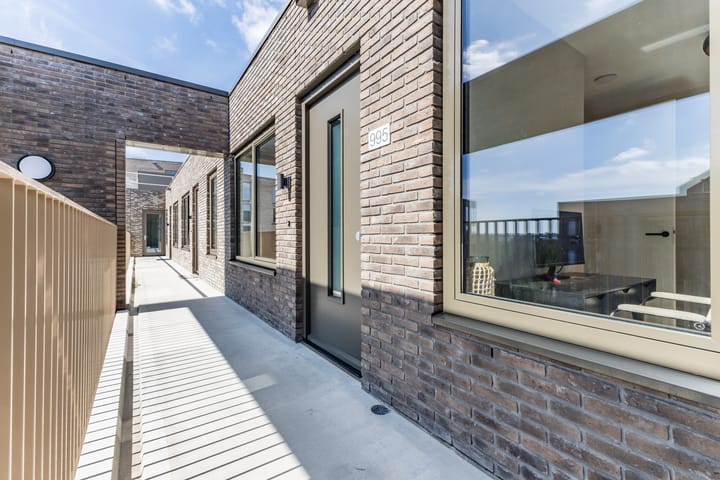 Foto 8 van Picassolaan 995