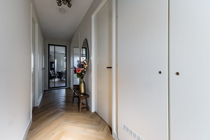 Foto 10 van Picassolaan 995