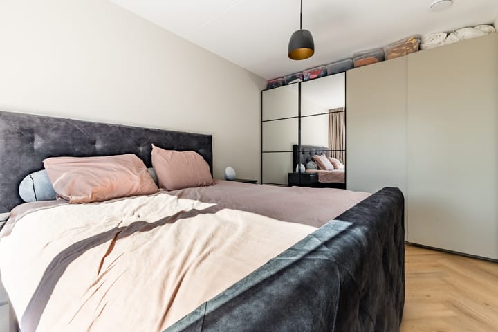 Foto 24 van Picassolaan 995