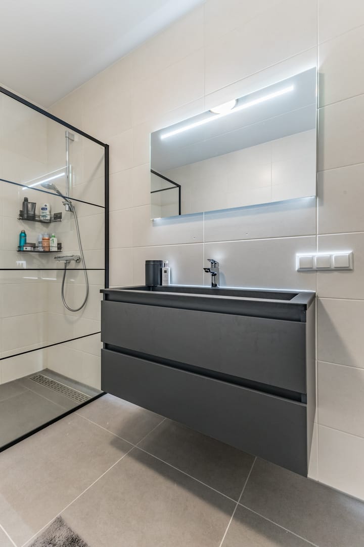 Foto 31 van Picassolaan 995