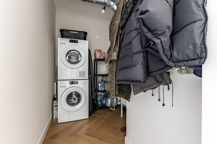 Foto 32 van Picassolaan 995