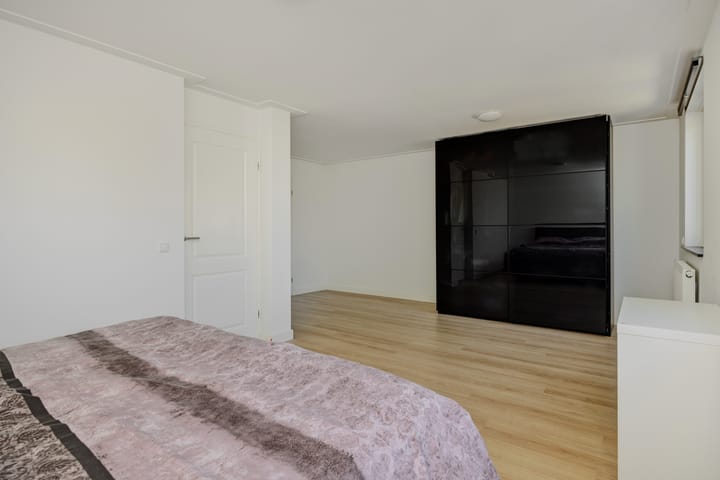 Foto 17 van Linge 17