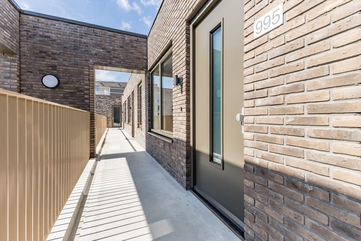 Foto 39 van Picassolaan 995