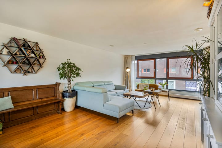 Foto 17 van Giselbertstraat 9