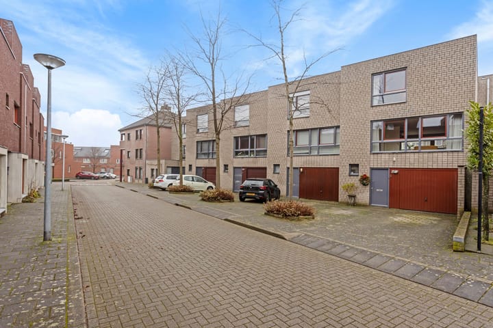 Foto 50 van Giselbertstraat 9