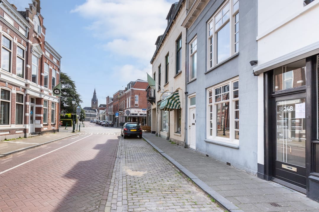 Photo 1 of Ginnekenweg 250