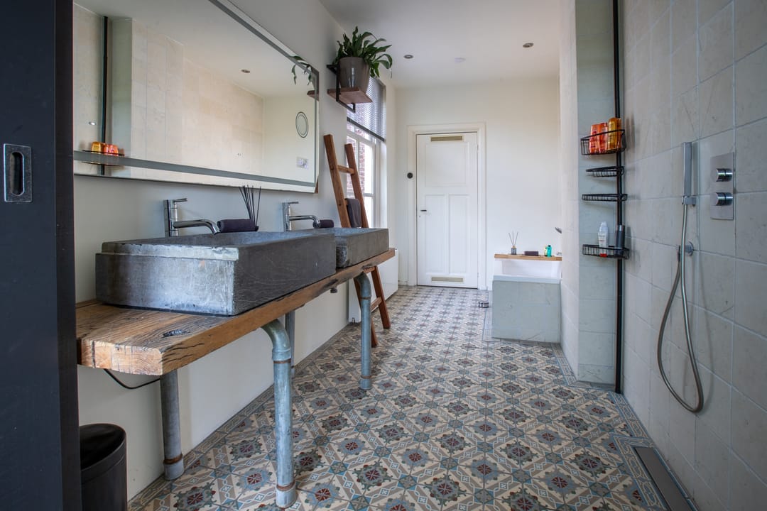 Photo 26 of Ginnekenweg 250