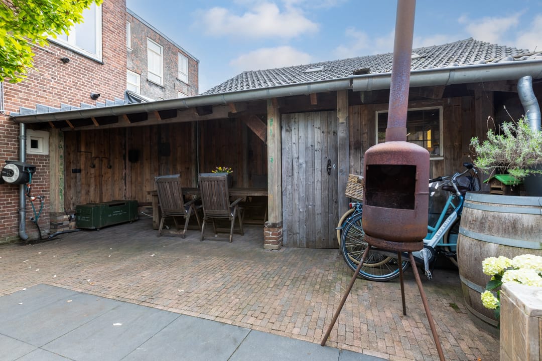 Photo 32 of Ginnekenweg 250