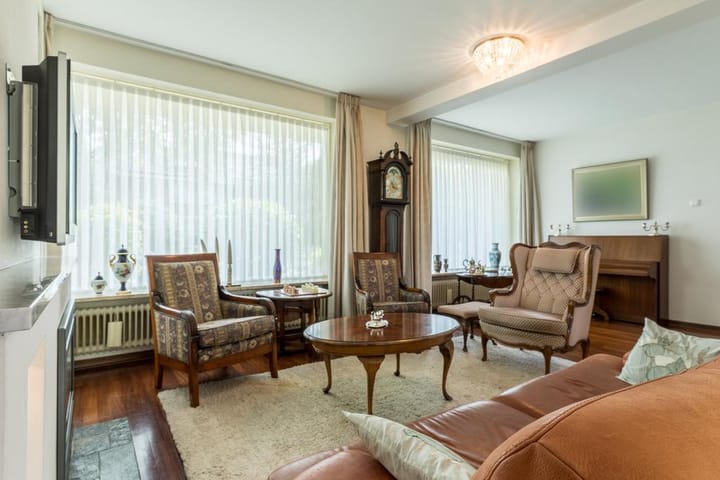 Photo 9 of Hazelaar 106