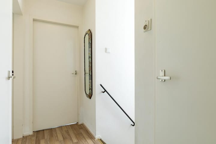 Photo 24 of Hazelaar 106