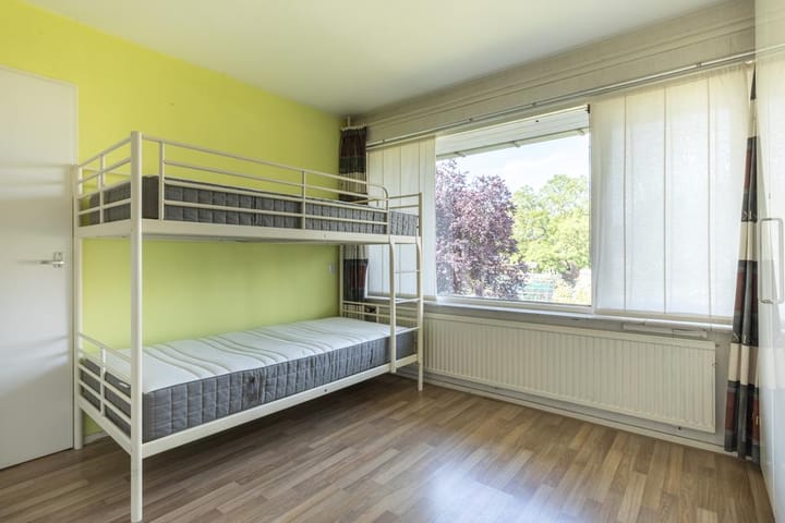 Photo 32 of Hazelaar 106