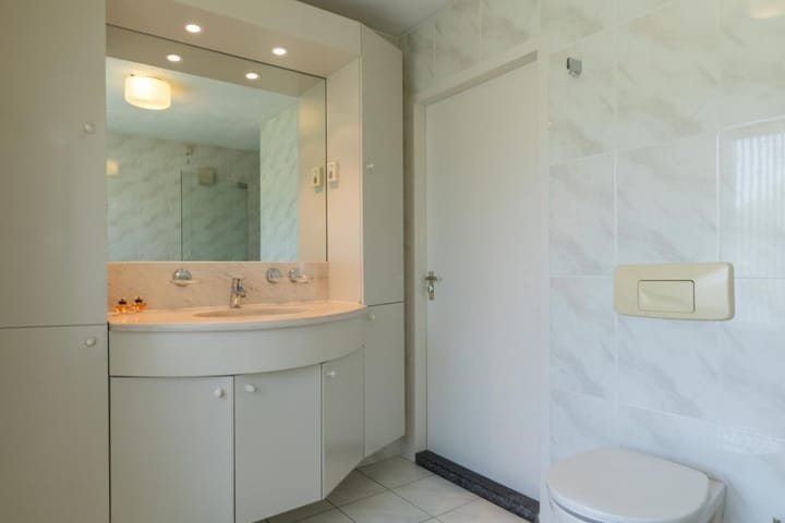 Photo 36 of Hazelaar 106