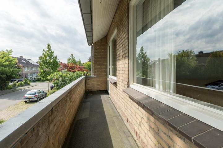 Photo 47 of Hazelaar 106