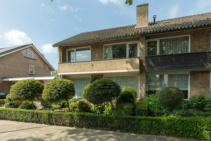 Photo 56 of Hazelaar 106