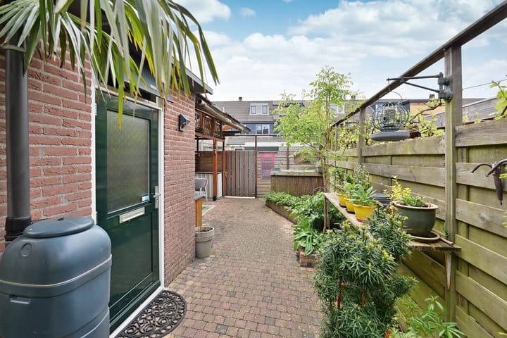 Foto 16 van Oostkade 154