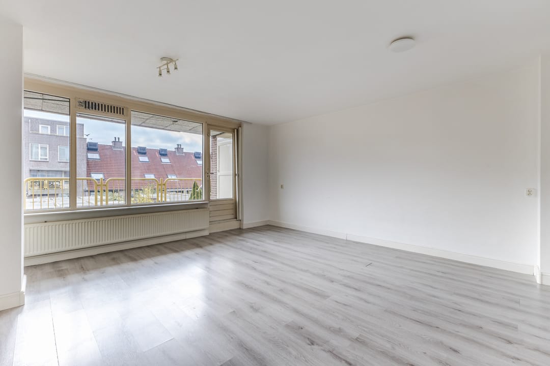 Photo 8 of Jacob Paffstraat 61