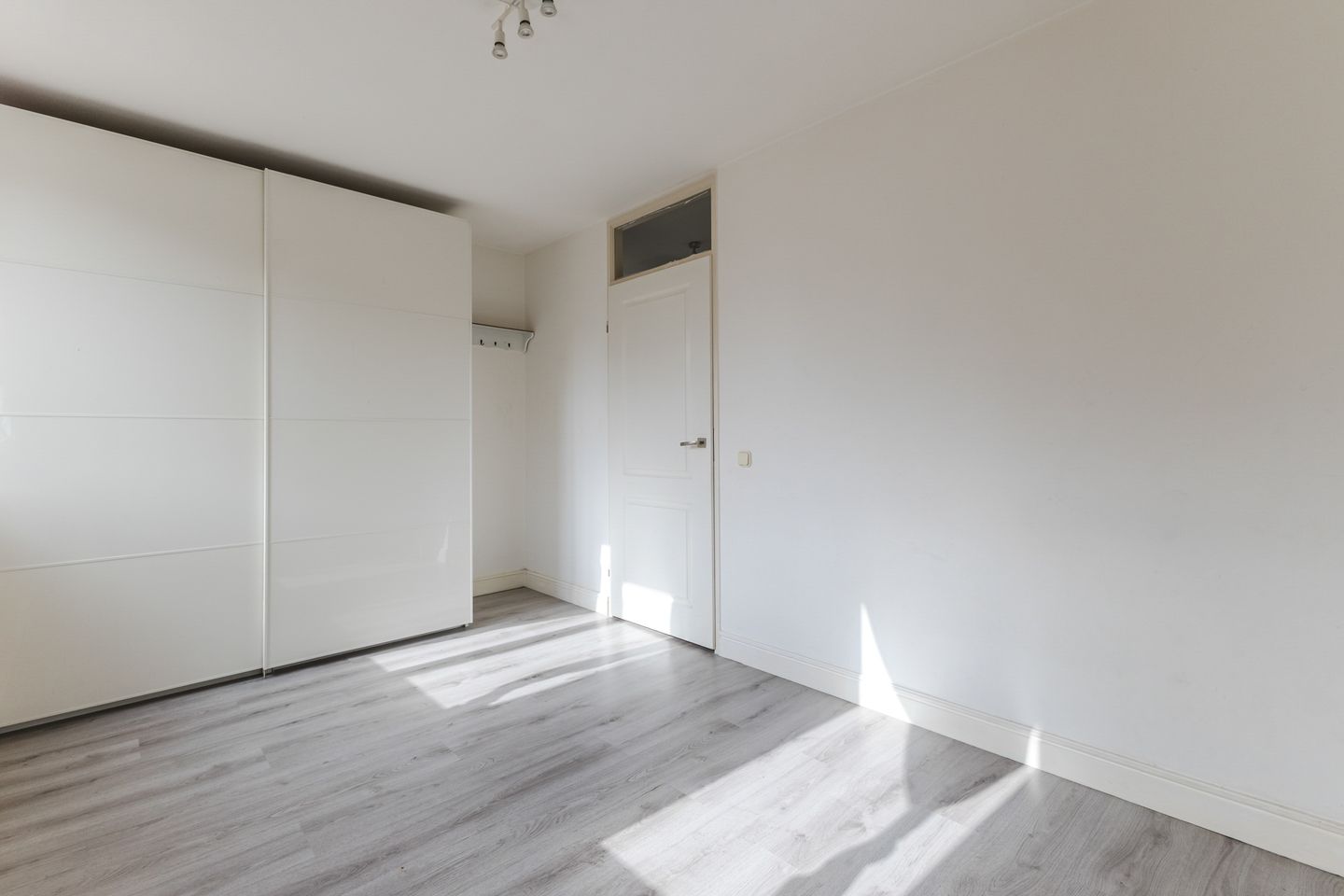 Photo 20 of Jacob Paffstraat 61