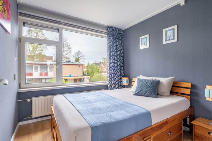 Photo 4 of Begoniastraat 37