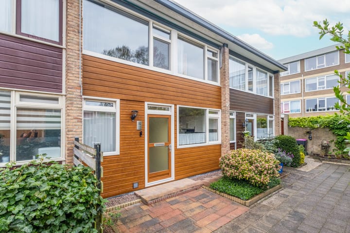 Photo 8 of Begoniastraat 37