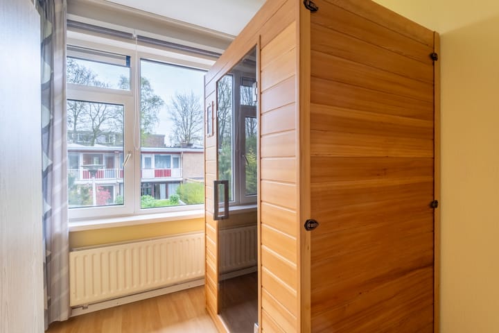 Photo 29 of Begoniastraat 37