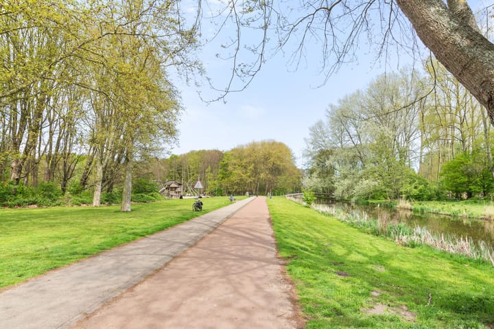 Foto 51 van Berberisweg 254