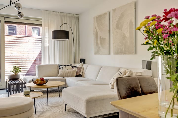 Photo 11 of Brons 60