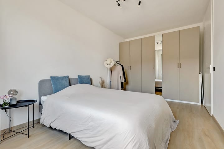 Photo 21 of Brons 60