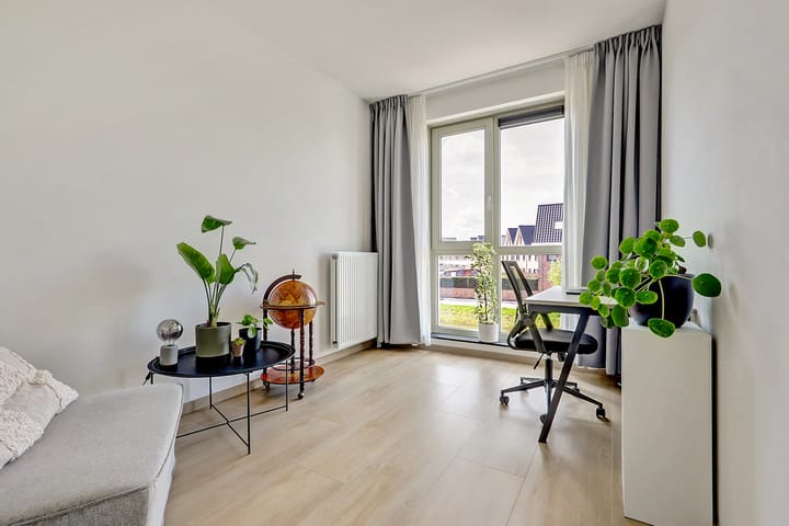 Photo 25 of Brons 60