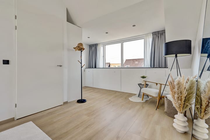 Photo 28 of Brons 60