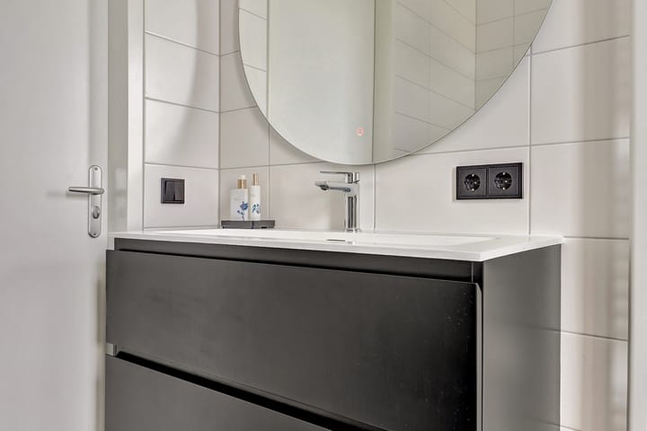 Photo 33 of Brons 60