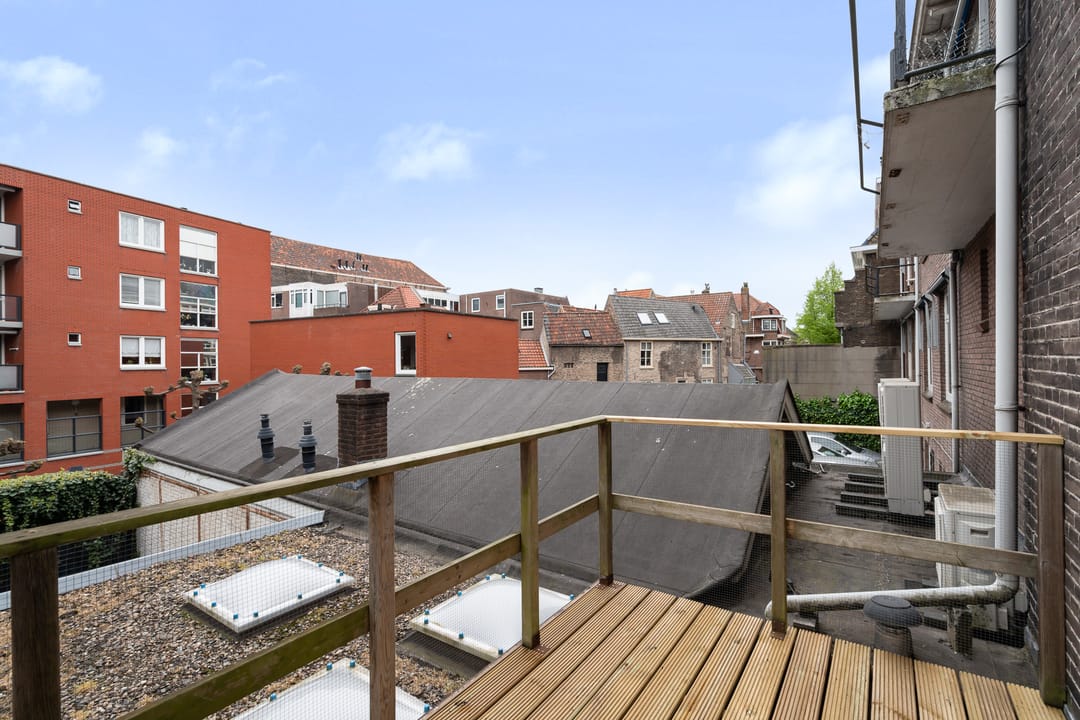 Foto 23 van Buiten Walevest 132