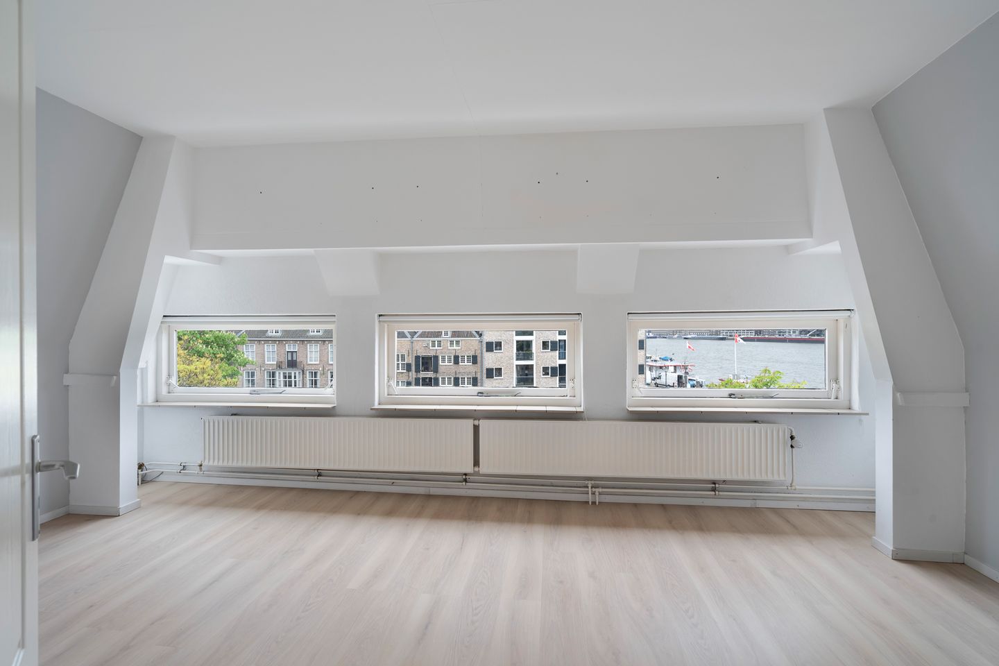 Foto 29 van Buiten Walevest 132