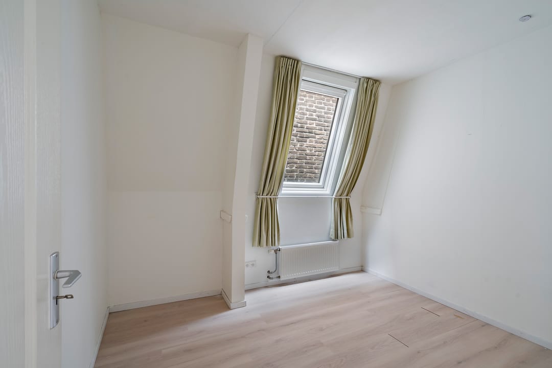 Foto 32 van Buiten Walevest 132