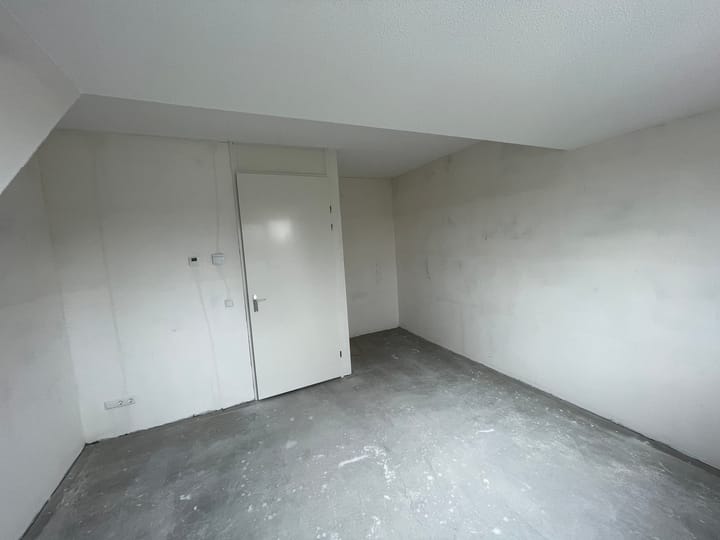 Foto 15 van Hoofdweg 88-N