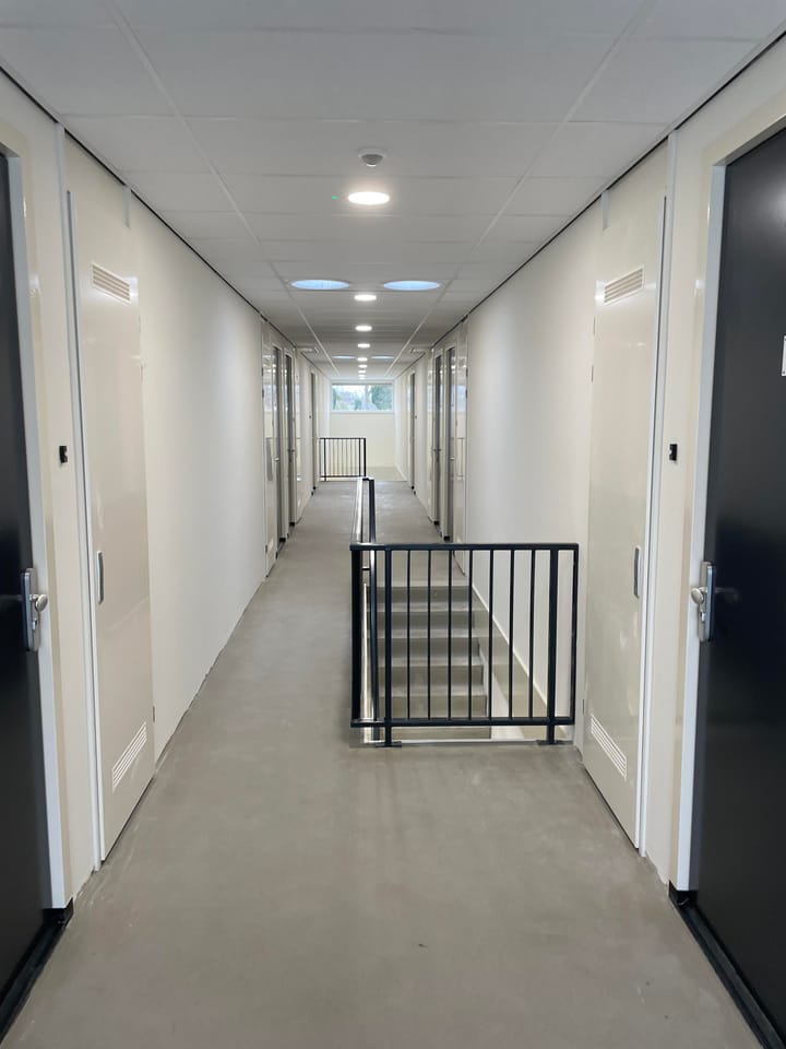 Foto 16 van Hoofdweg 88-N